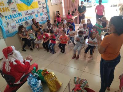 NÃºcleo Feminino Coprossel e CEMEI Sementinha do Saber levam alegria no Natal das CrianÃ§as da Escola